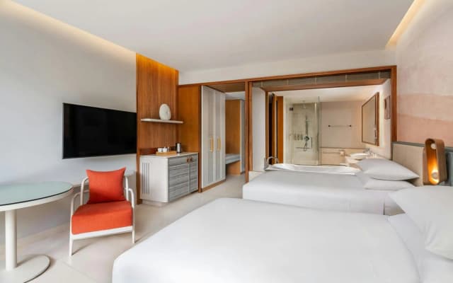 Renaissance Phuket Resort & Spa - photo 5
