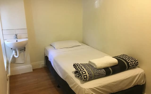 Highfield Hotel - photo 3