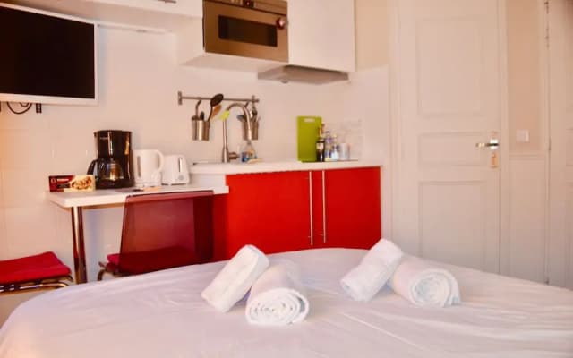 Studio In Centre Of Marais - photo 4