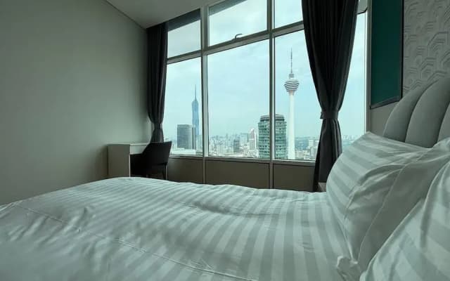 Sky Suites KLCC by Easy Nap - photo 2