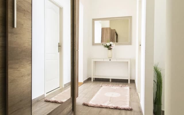 Real Apartments Revay - photo 3