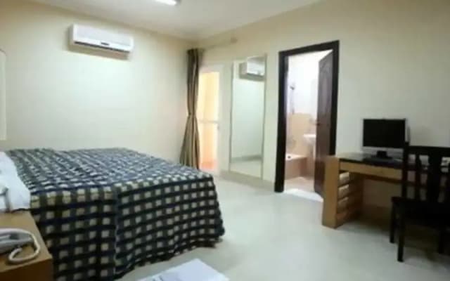 Hala Hotel Apartments - photo 2