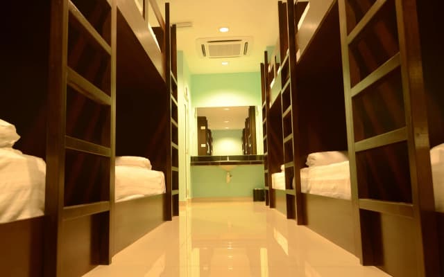 Sri Packers Hotel - KLIA - photo 2