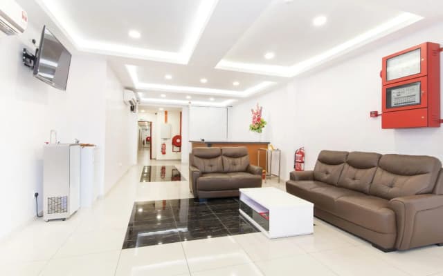 Lawten Hotel - photo 4
