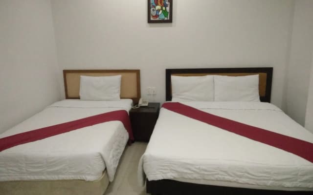 Modern SaiGon Hotel 2 - photo 2