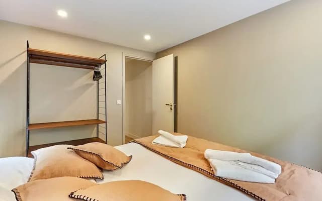 Superb Apartment Center of Paris - photo 5