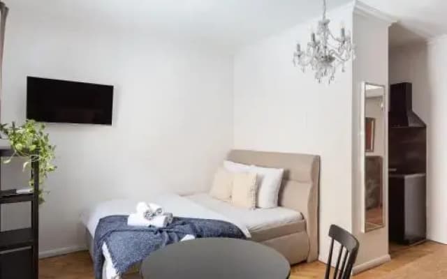 Crystal Apartment - photo 2