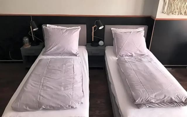 Amsterdam Red Light Bed & Breakfast - photo 2