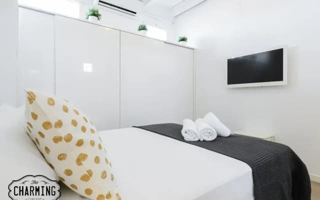 Charming Reina Sofía - photo 4