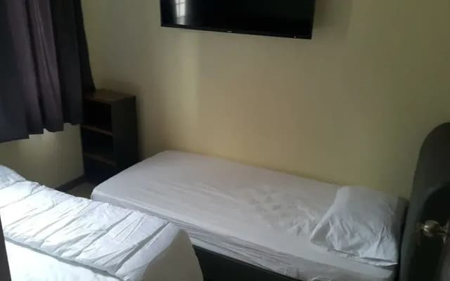 Vibe Hotel - photo 2