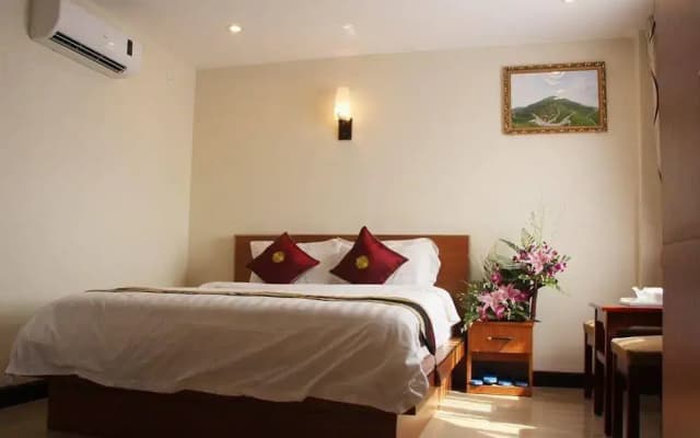 Galaxy Hotel - photo 5