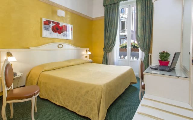 Charly Hotel - photo 3