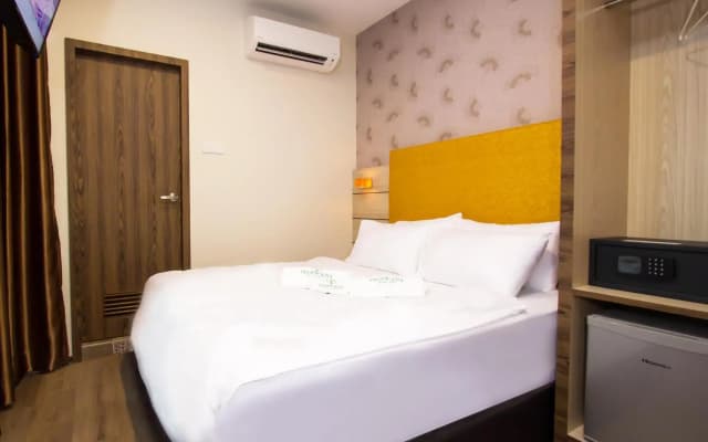 Tropicana Boutique Hotel - photo 3