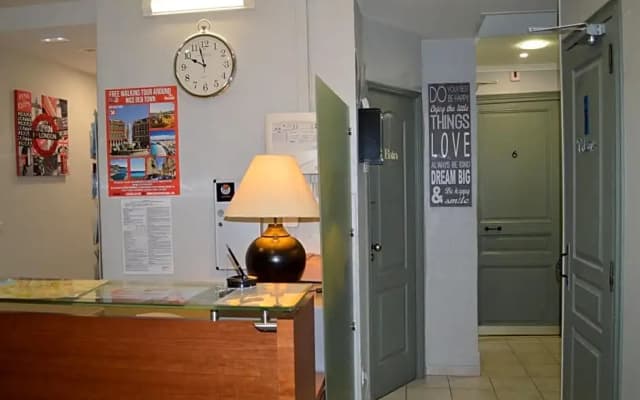 Backpackers Chez Patrick - photo 2
