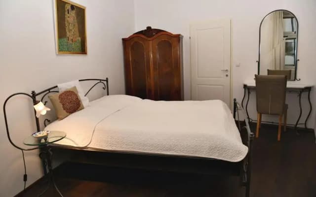 Grand Vienna City Center Apartment - photo 5