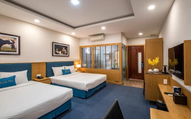 Blue Sky Hotel - photo 4