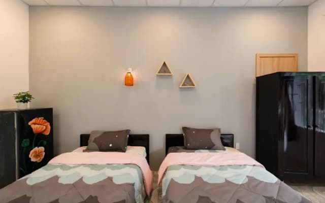 V3 Hostel - photo 2