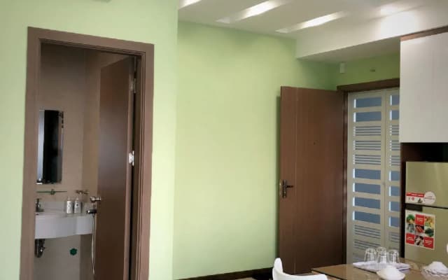 Seaview Front Apartment - photo 4