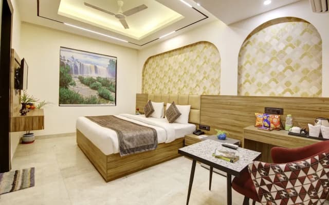 Hotel Armani Suites - photo 5