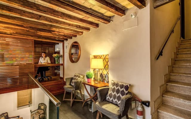 Trevi Beau Boutique Hotel - photo 2