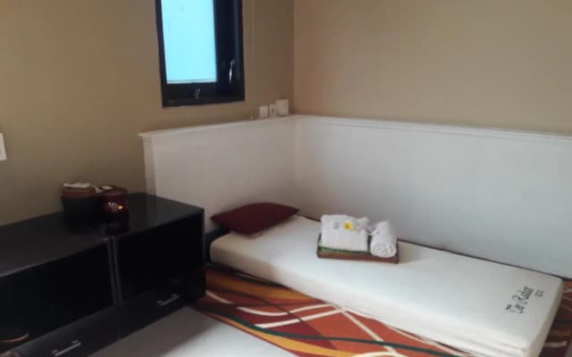 The Radiant Hotel - photo 4