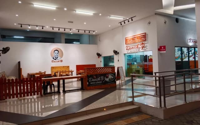 Comfortable18 3R2B 7pax Meritus Perai - photo 2