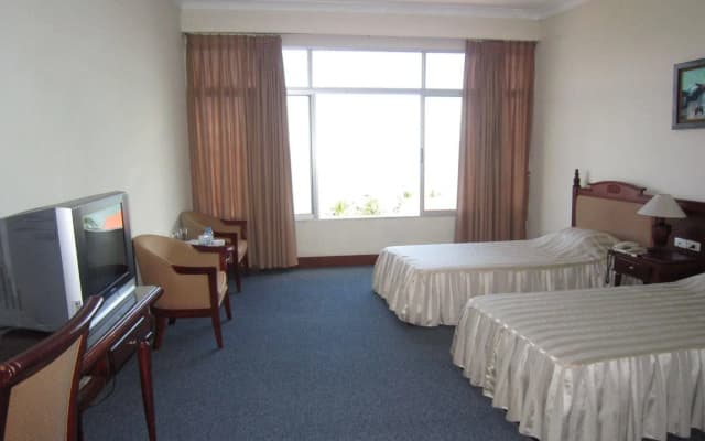 Halong Bay - photo 5