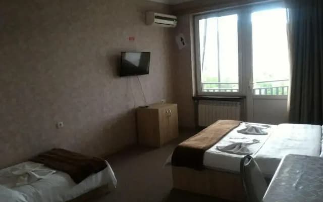 7 Star Hotel - photo 4