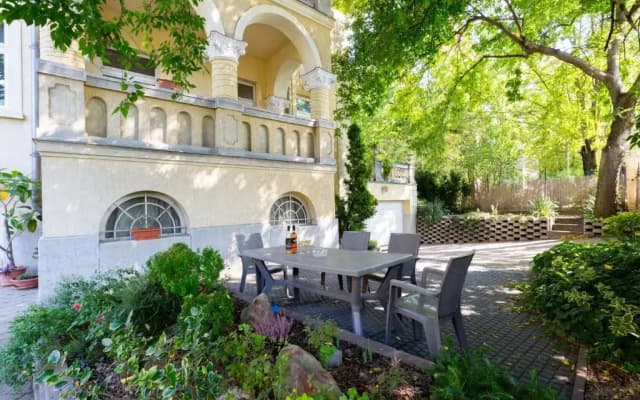 CityPark Villa Flat - photo 2