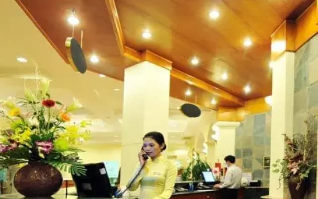 Heritage Ha Long Hotel - photo 2