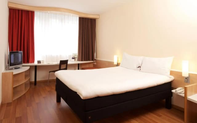 ibis Budapest City - photo 4