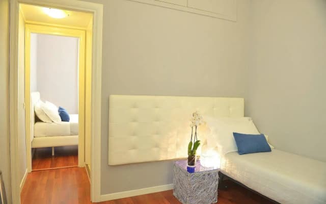 B-Cool Rome Adults Only B&B - photo 2
