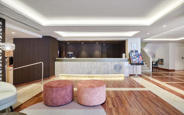 Hotel Exe Mitre - photo 2