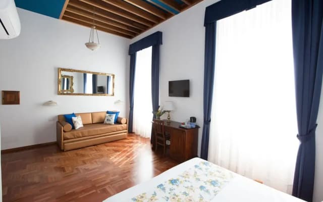 Ad2015 Guest House - photo 2