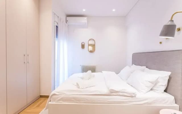 QuietFlat 4th Flr HiEnd 1bdr - photo 4