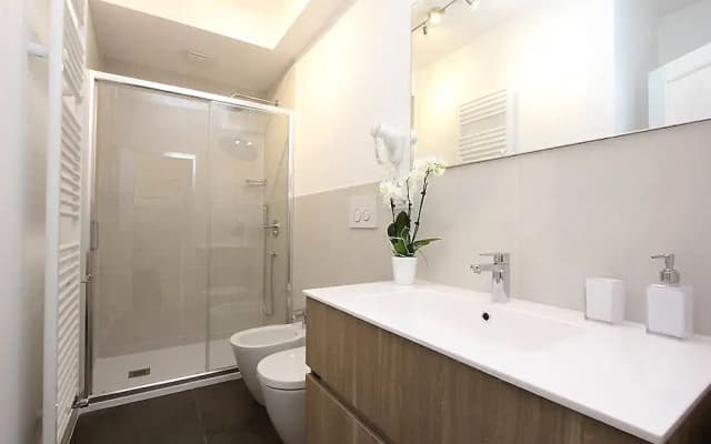 San Marco Tower Apartment - photo 2