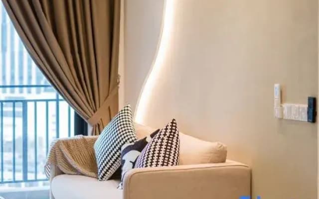 Savvy Residence by FEEL HOME - photo 2
