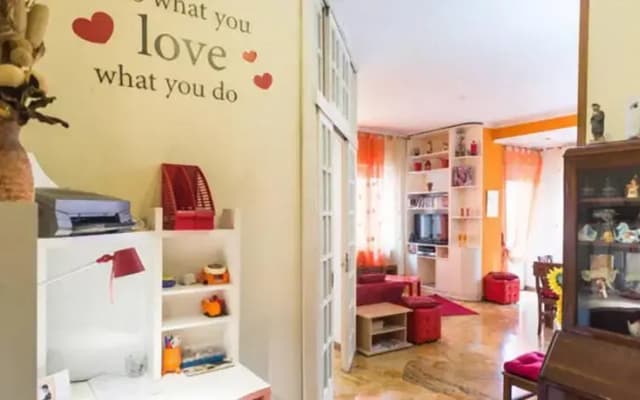 Violet Holiday's House - photo 4