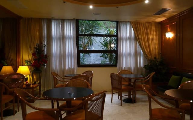 Victory Inn - photo 4