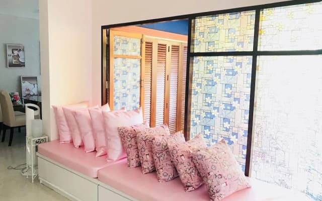 Island Blue Home Pool Villa - photo 3