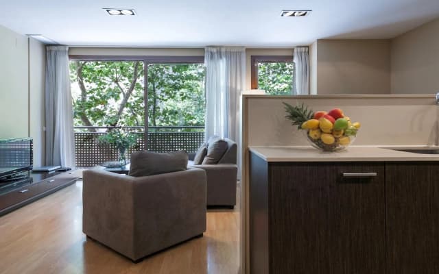 SSA Camp Nou Apartments - photo 4