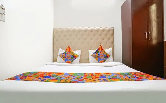 Fabhotel The Lazeez - photo 5