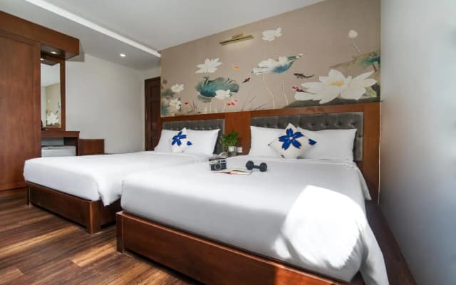 Delicate Hotel - photo 5