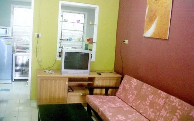 Aree Guesthouse1 - photo 3