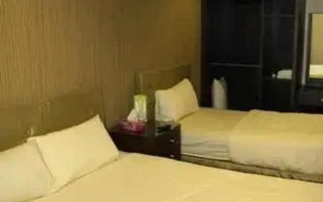 Lighthouse Inn KL - photo 2