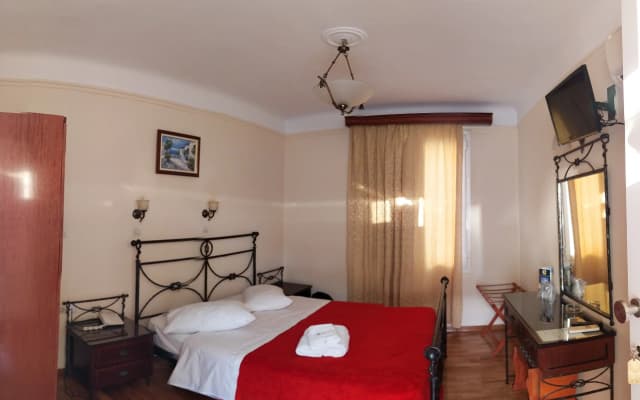 Cecil Hotel - photo 3