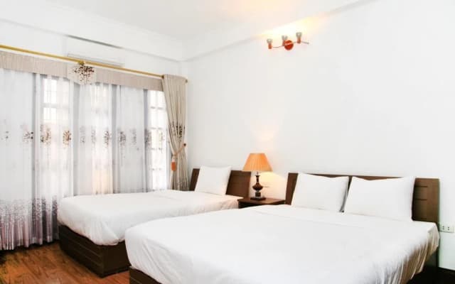 Bluebell Hotel 1 - photo 4