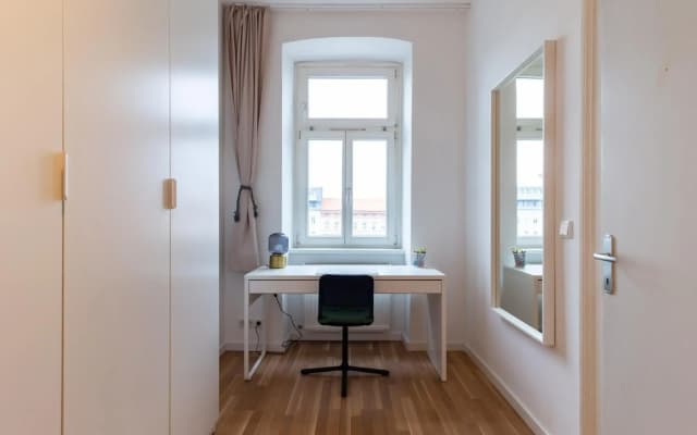 Central Apartment - photo 4