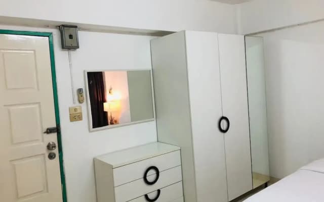 I-Inn Hotel - photo 2