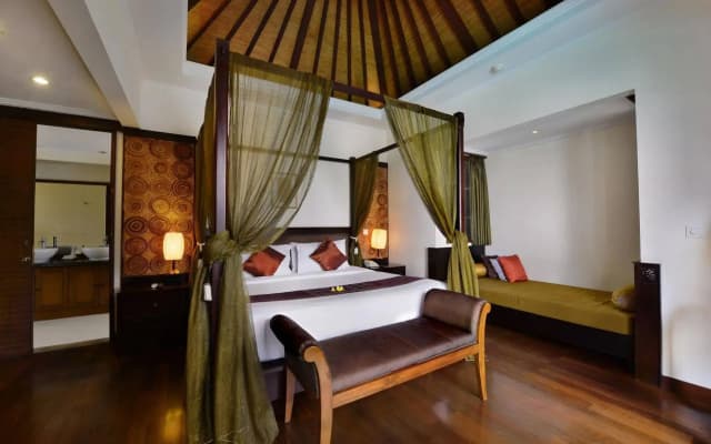 The Khayangan Dreams Villa, Seminyak - photo 2
